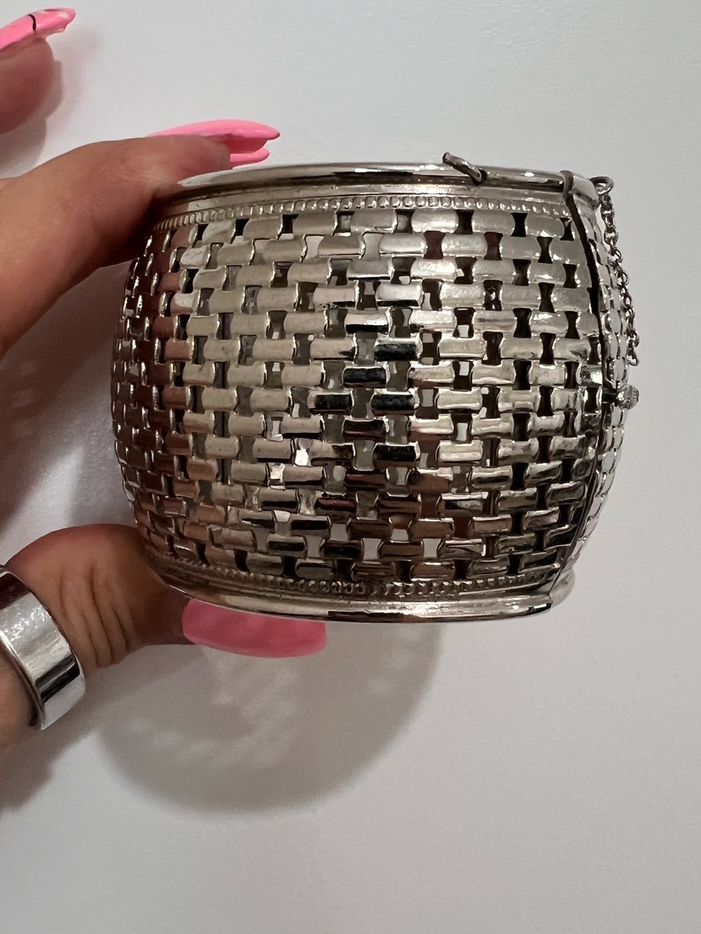 Beautiful Whiting & Davis sterling silver Wide Woven Metal Cuff Bracelet.😍